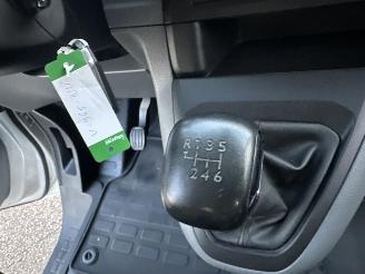 Peugeot Expert 231L 2.0 BlueHDI 120 Prem Pack extra lang - 3pers - nap - navi - pdc v+a - airco - cruise - trekh picture 19