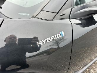 Toyota C-HR Gereserveerd 1.8 Full Hybrid 148pk aut Energy - 42dkm nap - navi - camera - keyless entry + start - front + line assist picture 99