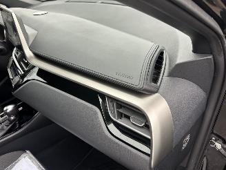 Toyota C-HR Gereserveerd 1.8 Full Hybrid 148pk aut Energy - 42dkm nap - navi - camera - keyless entry + start - front + line assist picture 54