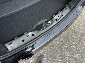 BMW 1-serie Gereserveerd 118D 2.0 150pk 8-traps aut + f1 M-Sport - pano - front + line + side + park assist - sfeerverl - keyless - virtual picture 77