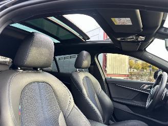 BMW 1-serie Gereserveerd 118D 2.0 150pk 8-traps aut + f1 M-Sport - pano - front + line + side + park assist - sfeerverl - keyless - virtual picture 61