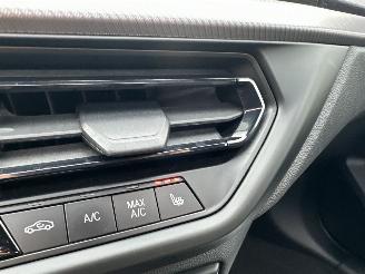 BMW 1-serie Gereserveerd 118D 2.0 150pk 8-traps aut + f1 M-Sport - pano - front + line + side + park assist - sfeerverl - keyless - virtual picture 40