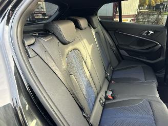 BMW 1-serie Gereserveerd 118D 2.0 150pk 8-traps aut + f1 M-Sport - pano - front + line + side + park assist - sfeerverl - keyless - virtual picture 67