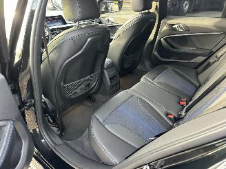 BMW 1-serie Gereserveerd 118D 2.0 150pk 8-traps aut + f1 M-Sport - pano - front + line + side + park assist - sfeerverl - keyless - virtual picture 69