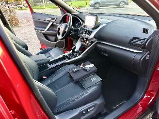 Mitsubishi Eclipse Cross 2.4 PHEV Plug-In Hybrid AWD Instyle - nap - pano - hud - leer - stuur + stoelverw v+a - 360cam - front + line + side assist picture 15