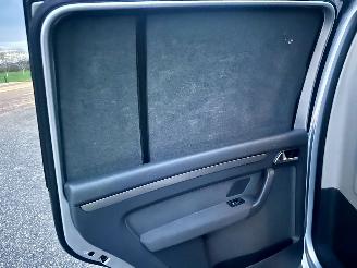 Volkswagen Touran VAN 1.6 TDI 105pk 7-Traps dsg aut Comf - nap - clima - cruise - trekh - lmv - privacy glass - luxe uitvoering picture 29