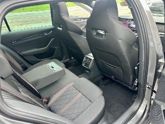 Skoda Octavia RS 2.0 TSI 265pk Aut + F1 Combi - pano - crystal light - front + line + side assist - virtual - 19 inch - keyless picture 71