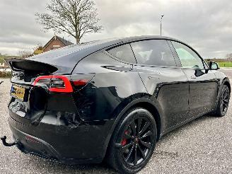 Tesla Model Y long range 75kwh aut - pano - leer - carbon - 360cam - stoelverw v+a - multimedia achter picture 5