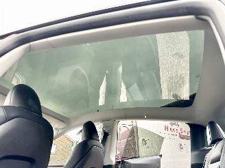 Tesla Model Y Long Range RWD 75kWh 351pk aut - pano - leer - carbon - 360cam - stoelverw v+a - multimedia achter - full self driving picture 55