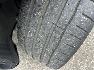 Tesla Model Y Long Range RWD 75kWh 351pk aut - pano - leer - carbon - 360cam - stoelverw v+a - multimedia achter - full self driving picture 85