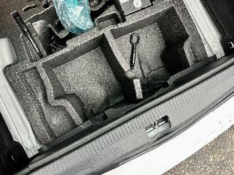 Skoda Octavia 1.0 TSI 116pk 6-bak Greentech Bus Edition Plus - xenon - virtual - camera - pdc - carplay - clima - cruise picture 13