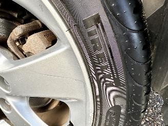 Toyota Auris 1.8 Full Hybrid 123pk aut Executive - nap - navi - camera - keyless entry + start - lmv + 4x goede banden picture 68