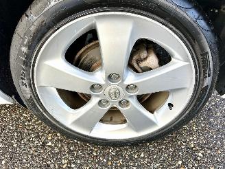 Toyota Auris 1.8 Full Hybrid 123pk aut Executive - nap - navi - camera - keyless entry + start - lmv + 4x goede banden picture 70