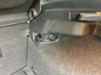 Volkswagen e-Golf 136pk aut Highline 5drs - nap - virtual - keyless - leer - stoelverw - sfeerverl - camera - pdc v+a picture 38