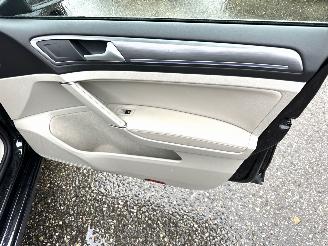 Volkswagen e-Golf 136pk aut Highline 5drs - nap - virtual - keyless - leer - stoelverw - sfeerverl - camera - pdc v+a picture 49