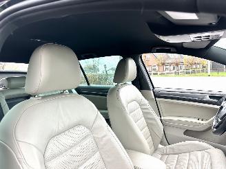 Volkswagen e-Golf 136pk aut Highline 5drs - nap - virtual - keyless - leer - stoelverw - sfeerverl - camera - pdc v+a picture 52