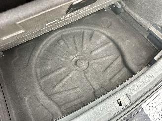 Volkswagen e-Golf 136pk aut Highline 5drs - nap - virtual - keyless - leer - stoelverw - sfeerverl - camera - pdc v+a picture 37