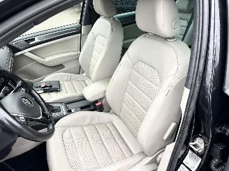 Volkswagen e-Golf 136pk aut Highline 5drs - nap - virtual - keyless - leer - stoelverw - sfeerverl - camera - pdc v+a picture 69