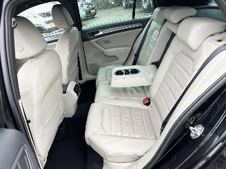 Volkswagen e-Golf 136pk aut Highline 5drs - nap - virtual - keyless - leer - stoelverw - sfeerverl - camera - pdc v+a picture 21