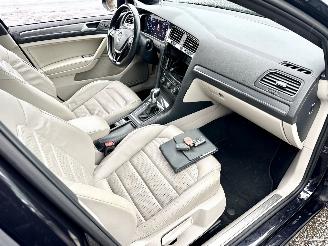 Volkswagen e-Golf 136pk aut Highline 5drs - nap - virtual - keyless - leer - stoelverw - sfeerverl - camera - pdc v+a picture 22