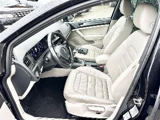 Volkswagen e-Golf 136pk aut Highline 5drs - nap - virtual - keyless - leer - stoelverw - sfeerverl - camera - pdc v+a picture 70