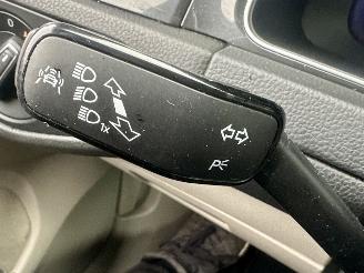 Volkswagen e-Golf 136pk aut Highline 5drs - nap - virtual - keyless - leer - stoelverw - sfeerverl - camera - pdc v+a picture 27