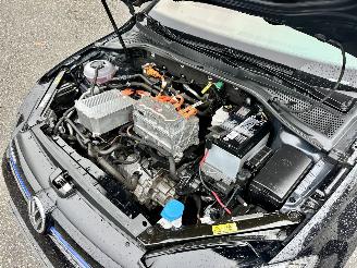Volkswagen e-Golf 136pk aut Highline 5drs - nap - virtual - keyless - leer - stoelverw - sfeerverl - camera - pdc v+a picture 81