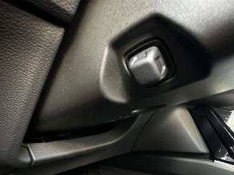 Audi E-tron Sportback 50 Quattro 71kWh 313pk aut S-Edition - pano - nap - 1e eig - cam - virtual - front + line + park assist picture 28