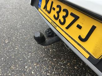 Kia Niro 1.6 GDi Hybrid ExecutiveLine - 77dkm nap - navi - camera - trekh - pdc - half leer - line assist picture 82