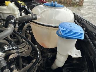 Volkswagen Transporter 2.0 TDI 150pk 6-bak Lang 3pers - 2x schuifdeur - nap - camera - navi - airco - cruise - pdc - trekh - facelift picture 54