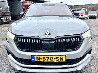Skoda Kodiaq 1.5 TSI 150pk 7-traps aut Sportline - nap - nardo grey - keyless - virtual - sfeerverl - stuurverw - cam - memory picture 3