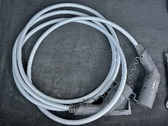 Kia e-Niro 64kWh 204pk aut DynamicPlusLine - nap - schuifdak - carplay - keyless - stuurverw - front + line assist picture 54