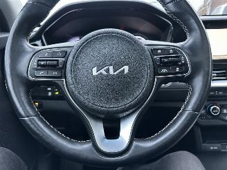 Kia e-Niro 64kWh 204pk aut DynamicPlusLine - nap - schuifdak - carplay - keyless - stuurverw - front + line assist picture 25