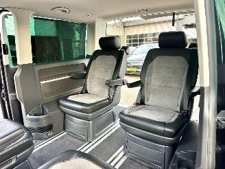 Volkswagen Multivan 2.0 TDI 150pk 6-bak cruise - nap - 6-pers - cam - navi - virtual - 2x elektr schuifdeur - elektr klep picture 24