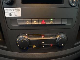 Mercedes Vito 114 CDI 136pk 7-traps aut + f1 euro.6 - nap - 1e eig - airco - cruise - pdc v+a - trekh - klapdeuren + wissers picture 30