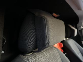 Mercedes Vito 114 CDI 136pk 7-traps aut + f1 euro.6 - nap - 1e eig - airco - cruise - pdc v+a - trekh - klapdeuren + wissers picture 41