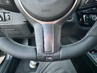 BMW 3-serie 330e 245pk 8-traps aut + f1 high exe - 112dkm nap - harman  - stuur + stoelverw v+a - 360cam - head up - elektr rollo picture 33