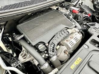 Peugeot 3008 1.2 Turbo 131pk 6-bak Premium - nap - navi - cam - virtual - elektr klep - 19 inch - line assist - keyless - pdc v+a picture 73