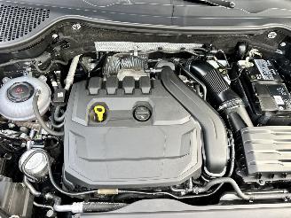 Skoda Karoq 1.5 TSI 150pk 7-Traps aut Bus.Edition - nap - navi - stoelverw - pdc - front assist - keyless - inkl trekh picture 67