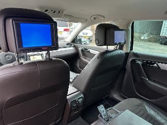 Volkswagen Passat 1.4 TSI 122pk dsg aut + f1 Highline - nap - dvd in hoofdsteunen - navi - clima - cruise - leer + stoelverw picture 20