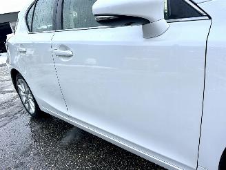 Lexus Ct 200h Hybrid 123pk aut Luxury Line - nap - nav - leer - camera - memory - xenon - pdc v+a - keyless picture 89