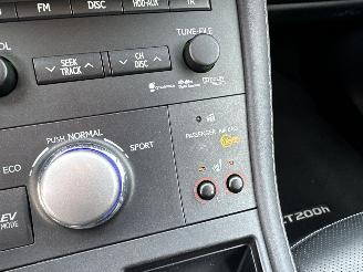 Lexus Ct 200h Hybrid 123pk aut Luxury Line - nap - nav - leer - camera - memory - xenon - pdc v+a - keyless picture 17