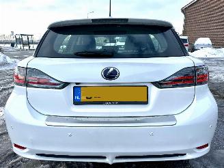 Lexus Ct 200h Hybrid 123pk aut Luxury Line - nap - nav - leer - camera - memory - xenon - pdc v+a - keyless picture 95