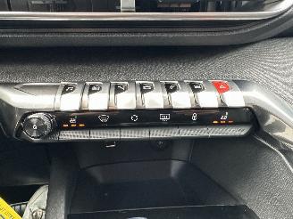 Peugeot 3008 1.2T PureTech 131pk aut + f1 Première - virtual - line + side assist - clima - cruise - pdc v+a - privacy glass picture 44