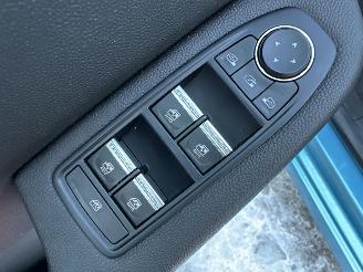 Renault Clio gereserveerd 1.6 E-Tech Hybrid 8-traps aut 140 Intens - nap - 360cam - keyless - navi - front + line + side + park assist - virtual picture 44