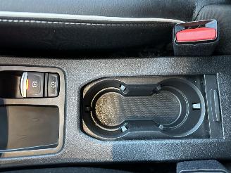 Renault Clio gereserveerd 1.6 E-Tech Hybrid 8-traps aut 140 Intens - nap - 360cam - keyless - navi - front + line + side + park assist - virtual picture 41