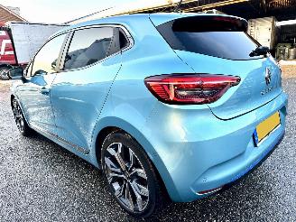 Renault Clio gereserveerd 1.6 E-Tech Hybrid 8-traps aut 140 Intens - nap - 360cam - keyless - navi - front + line + side + park assist - virtual picture 6