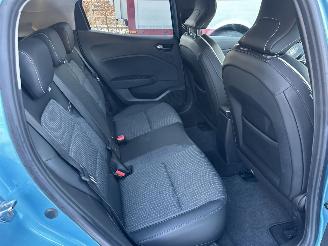 Renault Clio gereserveerd 1.6 E-Tech Hybrid 8-traps aut 140 Intens - nap - 360cam - keyless - navi - front + line + side + park assist - virtual picture 58