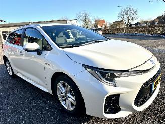 Suzuki Swace gereserveerd 1.8 Hybrid 148pk aut Style - front + line + side + park assist - camera - keyless - stoelverw - stuurverw - parelmoer picture 4