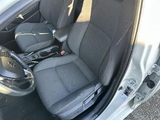 Suzuki Swace gereserveerd 1.8 Hybrid 148pk aut Style - front + line + side + park assist - camera - keyless - stoelverw - stuurverw - parelmoer picture 40